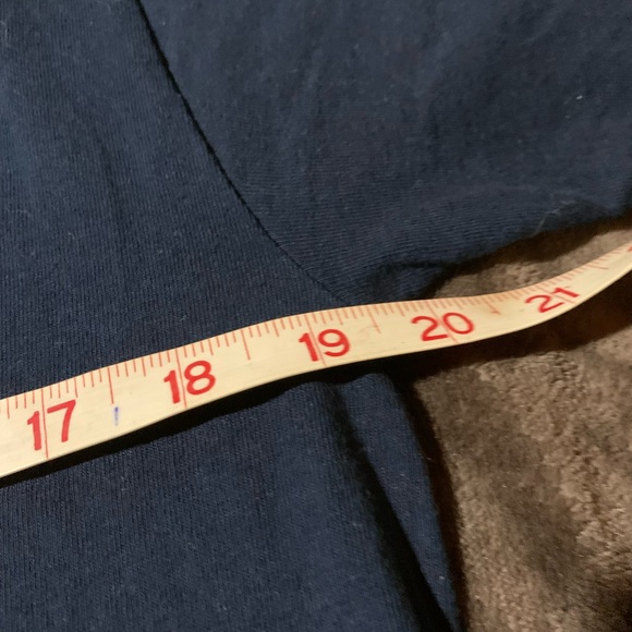 Vintage 2008 Madonna sticky and sweet tour graphic shirt - Picture 8 of 10